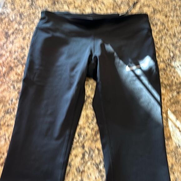Nike leggings black nwt, medium - Picture 1 of 5